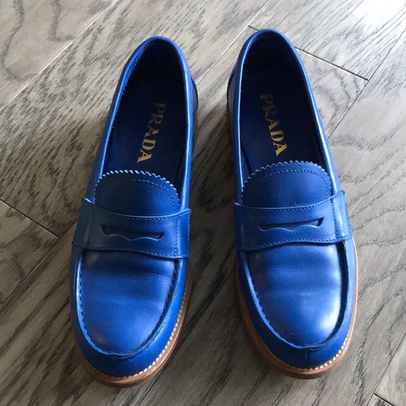 Prada blue genuine leather loafers size 7.5 - Picture 6 of 7